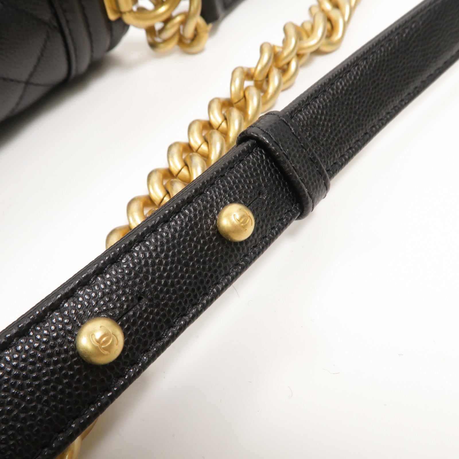 CHANEL CC GHW Boy 20 Chain Shoulder Bag A67085 Calfskin Leather
